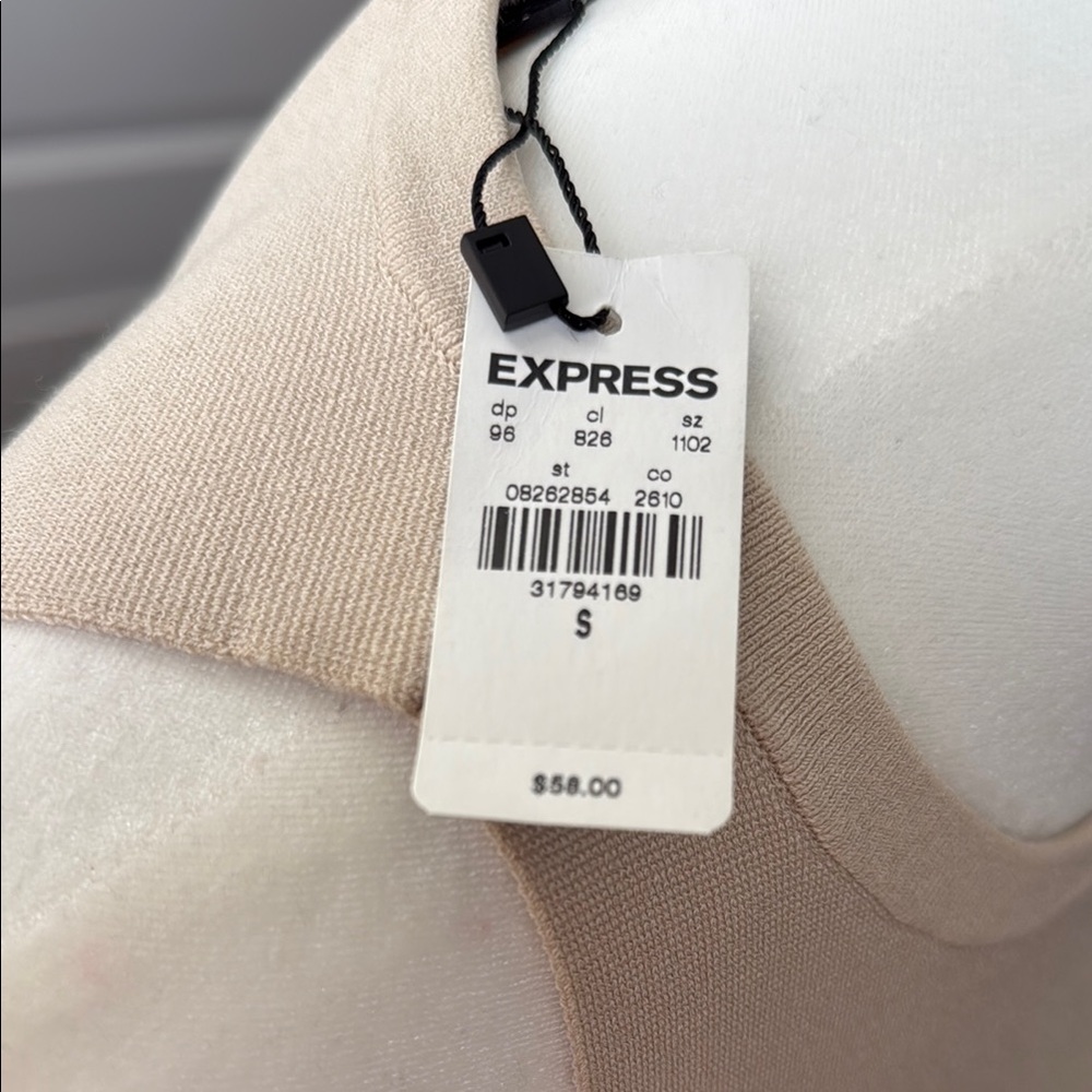 Express Thick Cream Top - Picture 2 of 4